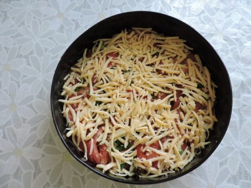 Síce nie som fanúšik mletého mäsa, ale tento recept je skrátka famózny. Zapečené cestoviny Bolognese!