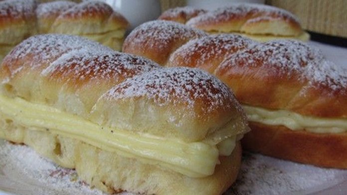 Lahodné mini-koláče plnené fantastickým vanilkovým krémom! Pripravené za 30 minút!