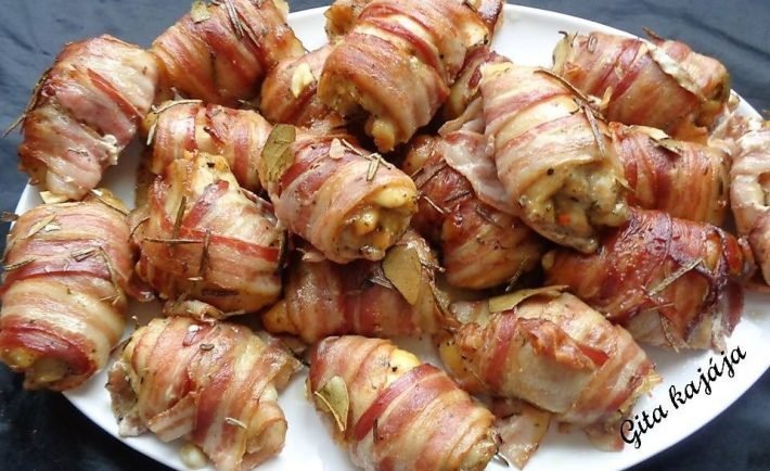 Najchutnejší tip, ako pripraviť kuracie stehná: Pikantné stehienka so slaninou: Rýchla a chutná večera!