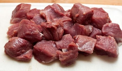 Mäso pripravované na kebab už nemusíte jesť len v prímorských krajinách. Vďaka tomuto báječnému triku si ho pokojne pripravíte aj dom