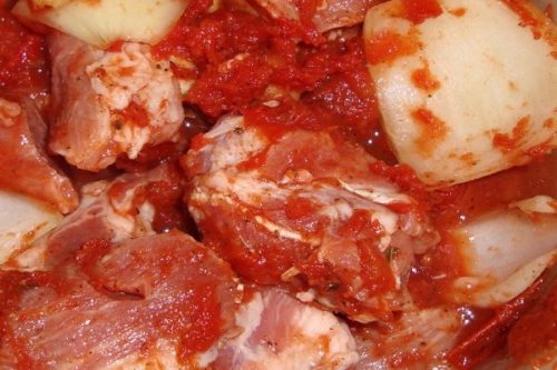 Mäso pripravované na kebab už nemusíte jesť len v prímorských krajinách. Vďaka tomuto báječnému triku si ho pokojne pripravíte aj dom