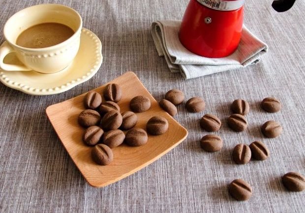 Vianočné pečenie: Výborné kávové zrná – jednoduché a hotové za pol hodinku