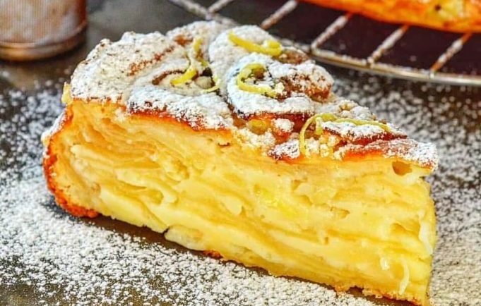 Recept na najchutnejšiu jablčnú buchtu – jemná ako pavučinka a krásne sa rozpúšťa v ústach!