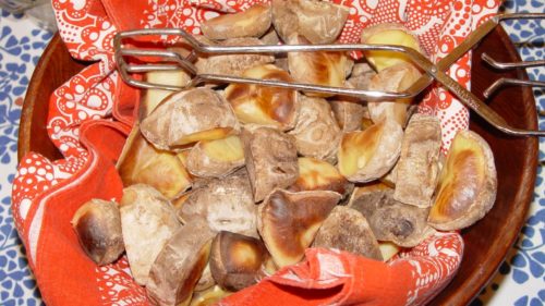 Tieto zemiaky som pripravila len raz a od tej doby by sme ich jedli každý deň: „Nafúknuté“ zemiaky bez kvapky oleja a predsa chutnejšie než hranolky!