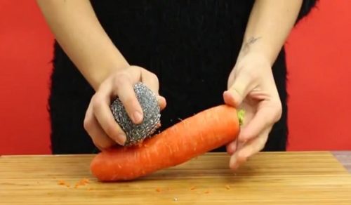 6 jednoduchých vychytávok, ktoré vám navždy ulahčia život v kuchyni