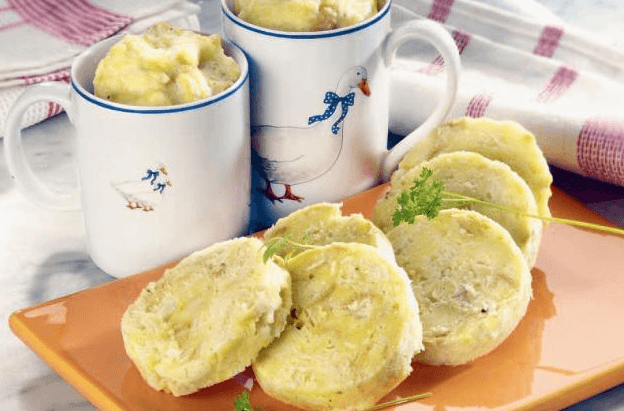 Recept na hrnčekové knedle zo staršieho pečiva – Sú výborné a hotové hneď