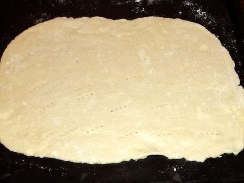 „Sladká Fantasy“, torta s kondenzovaným mliekom upečená za pár minút.