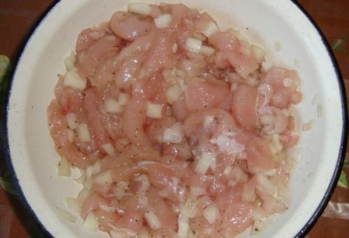 Lahodné a chrumkavé. Taký je najjednoduchší recept na kuracie prsia, ktorým neodolá NIKTO. INGREDIENCIE MÁ DOMA KAŽDÝ