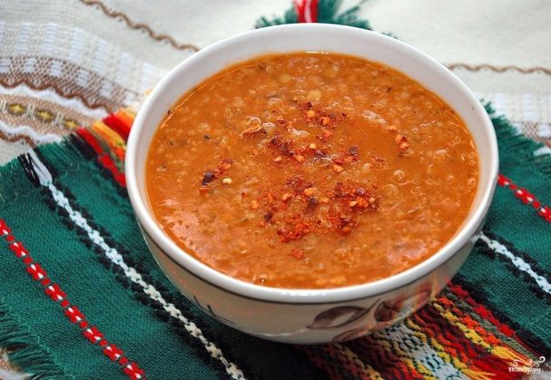 Z Turecka som si priviezla tradičný recept na šošovicovú polievku. Výdatná korenistá chuť prilákala k stolu celú rodinu!