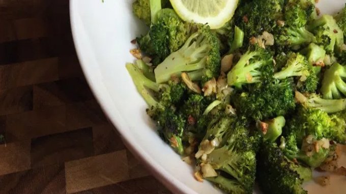 Jediný recept na brokolicu, ktorý kedy budete potrebovať! Najlepšia brokolica pripravená za 20 minút!