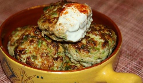 Lahodné cuketovo-mäsové karbonátky, ktoré ste ešte určite neochutnali! Pripravte si ich na večeru už dnes a recept zaradíte do svojej knihy obľúbených receptov