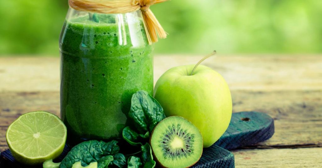 Zelený nápoj plný vitamínov-Detox.