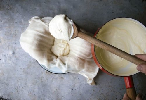 Domáce mascarpone: stačia 2 suroviny a 10 minút. Je oveľa lacnejšie a chutnejšie ako to z obchodu