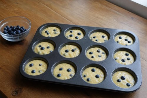 Three-ingredient flourless banana muffins