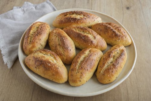 Křupavé domácí rohlíky ze semolinové a hladké mouky