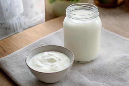 Domáci jogurt z mlieka a kyslej smotany
