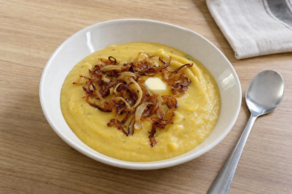 Yellow split pea puree with butter and fried onions