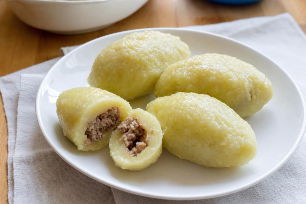 Litovské zemiakové pirohy s mletým mäsom