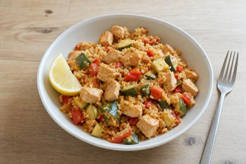 Turkey and bulgur skillet with zucchini and peppers