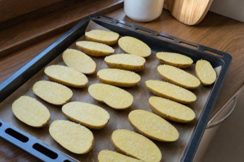 Oil-free oven-roasted skin-on potatoes