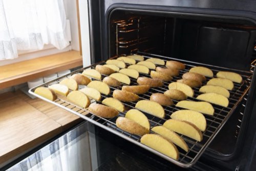 Oil-free oven-roasted skin-on potatoes