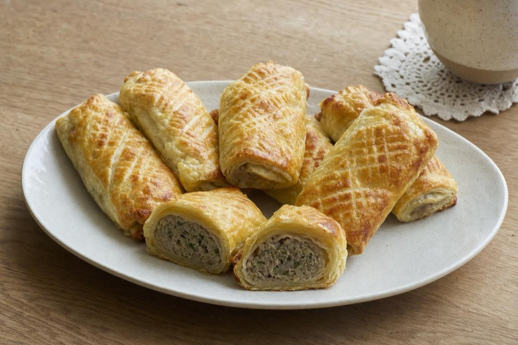 Párty rolky z lístkového cesta s mäsovou plnkou