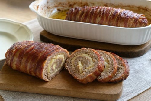 Bacon-wrapped meatloaf roll with cheese