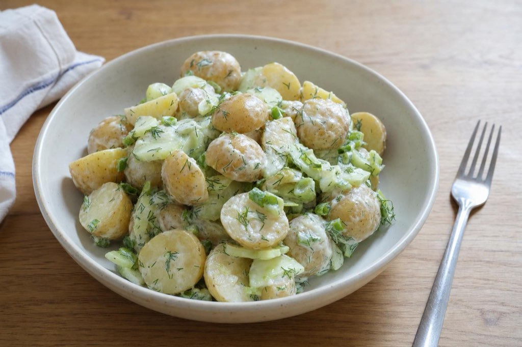 New potato salad with dill and sour cream