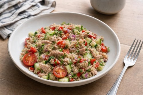 Tuna quinoa salad with bell pepper and cucumber