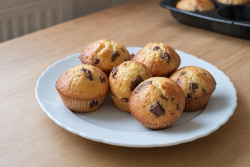 Vanilkové muffiny s kúskom čokolády – za 25 minút