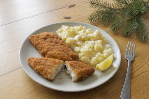 Crispy breaded fried fish fillets
