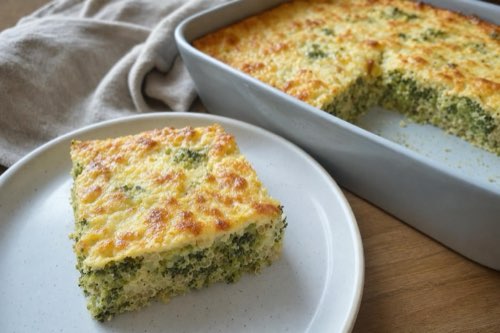 Zapekaná quinoa s brokolicou a syrom